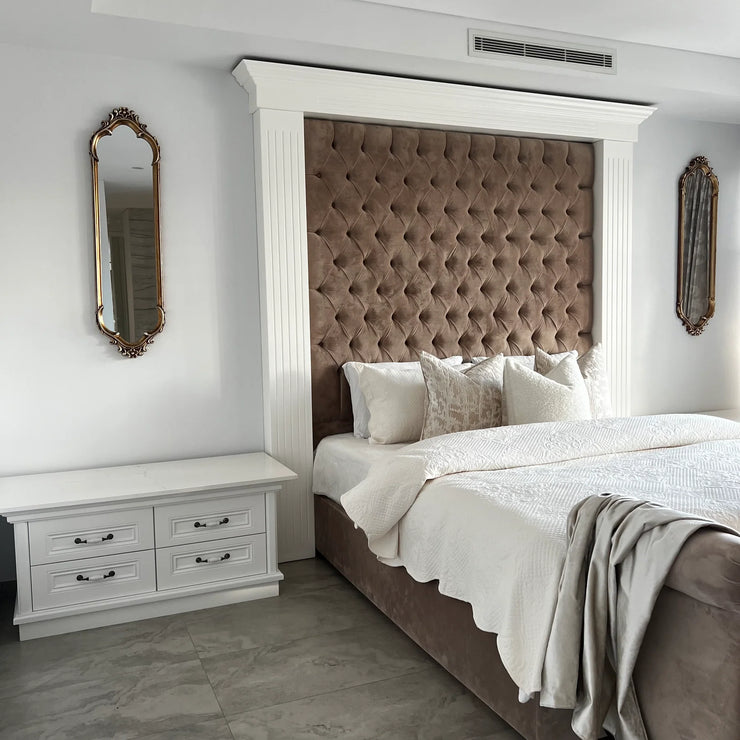 Vintage ornate handcarved oval mirror