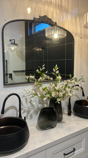 Lily nudie grey flower stem