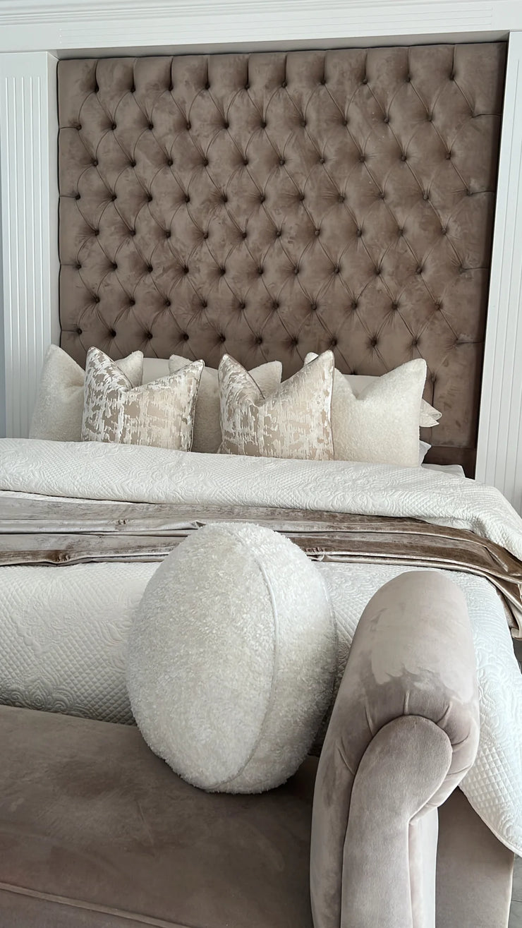 Lama Nude round cushion 50cm diameter